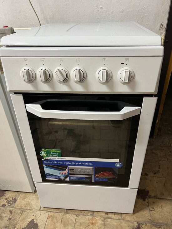 Kuchnia gazowa Beko z piekarnikiem elektrycznym
