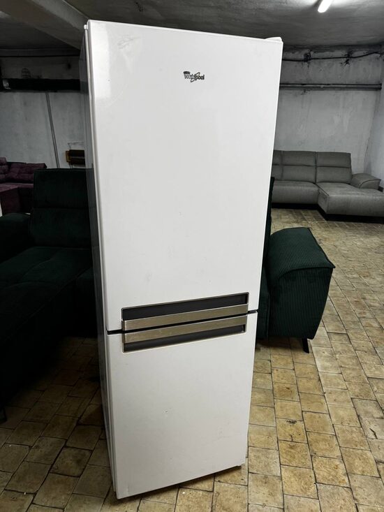 Lodówka Whirlpool biała 176 cm No Frost